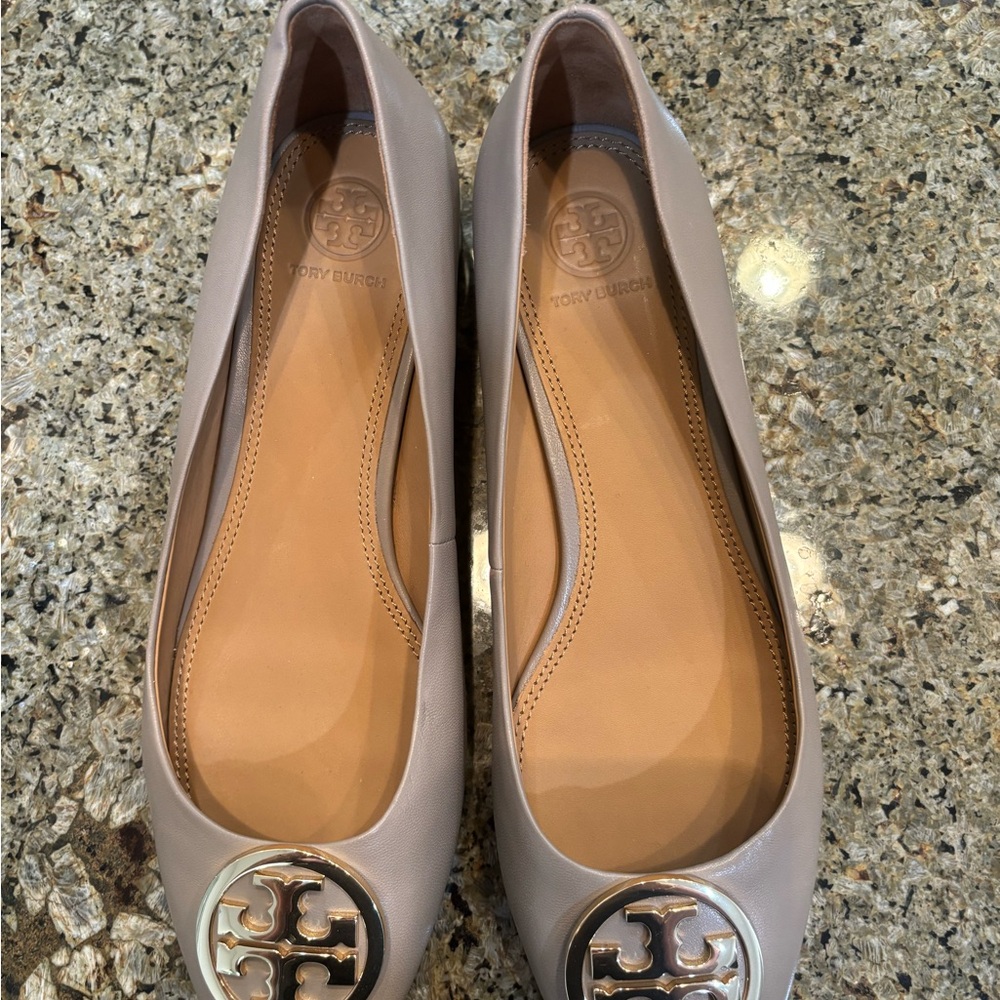 Tory Burch Women's Taupe Ballet Flats